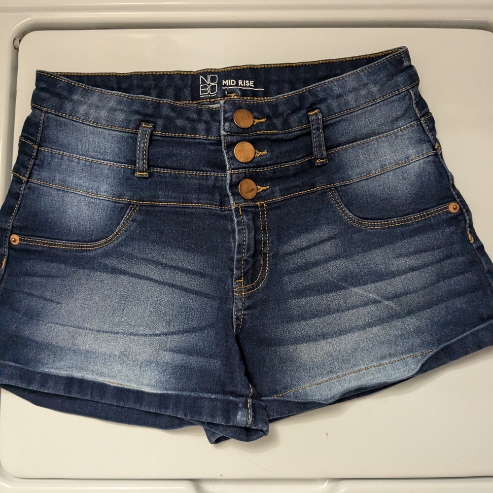 Mid Rise Women's Denim Shorts Size 11